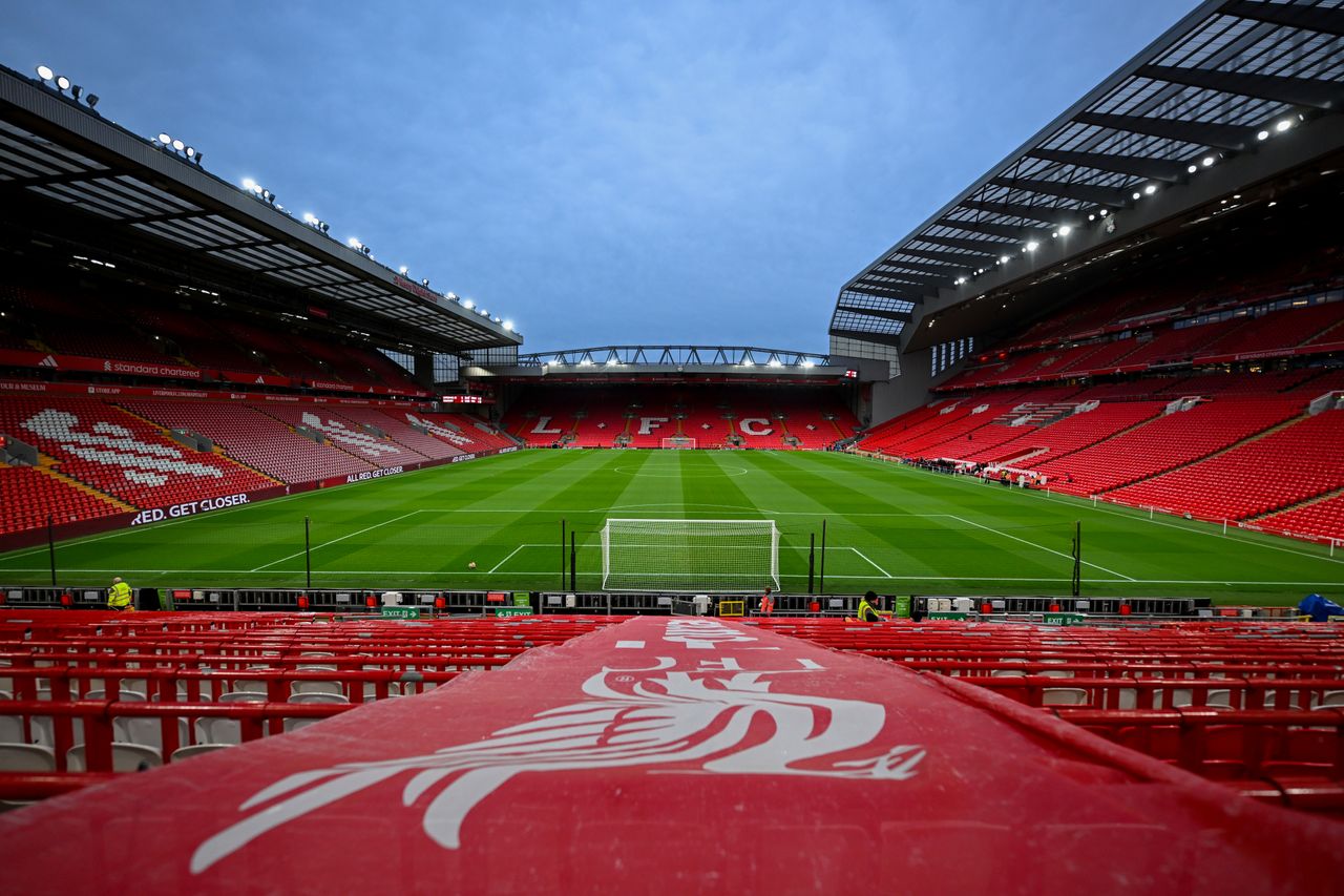 Liverpool Kehilangan Gelandang Lagi: Bajcetic Kembali ke Celta Vigo Usai Jones Hengkang
