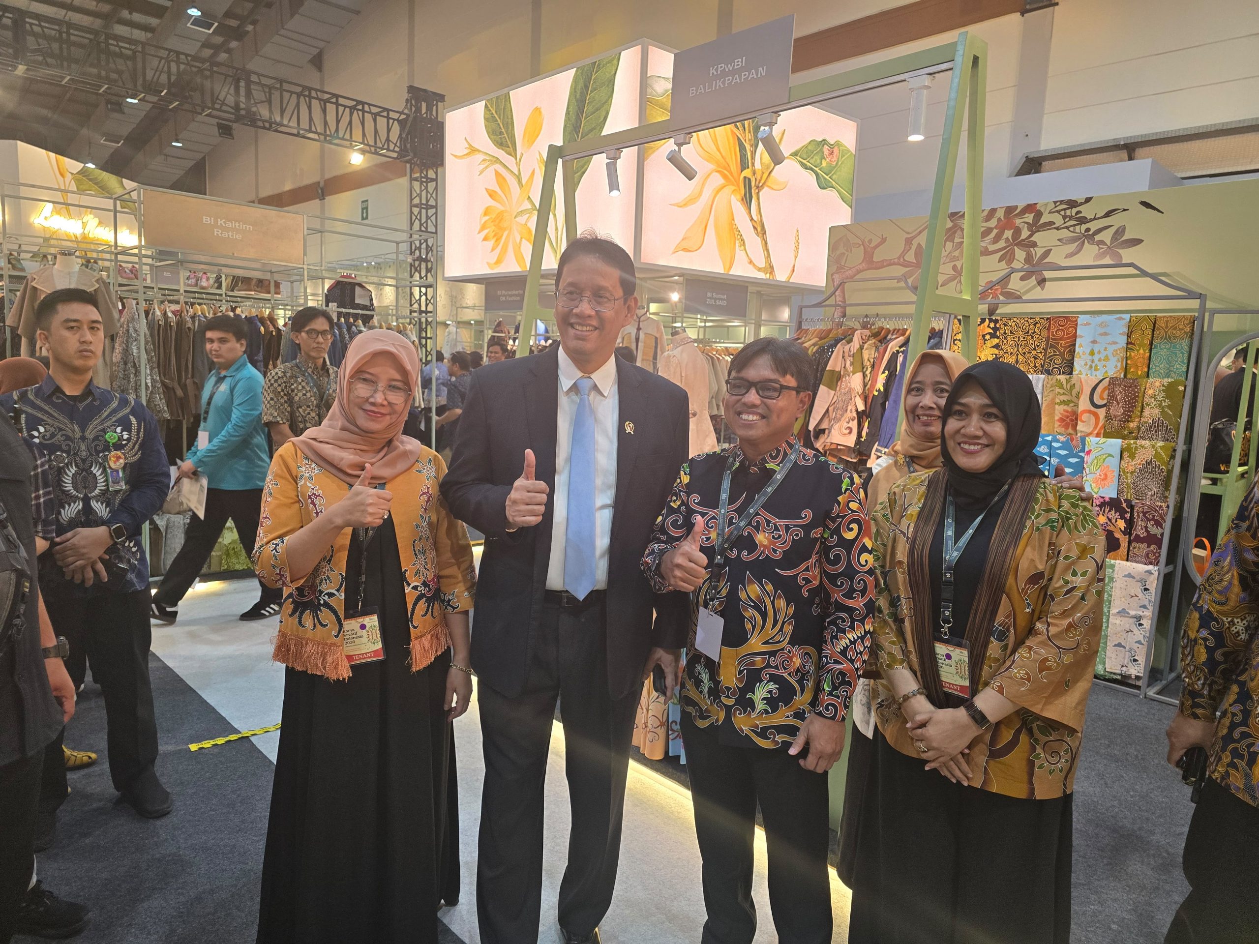 UMKM Binaan BI Balikpapan Raup Omzet Rp80 Juta di KKI 2026, Batik Sekar Buen hingga Zahro Curi Perhatian Menteri
