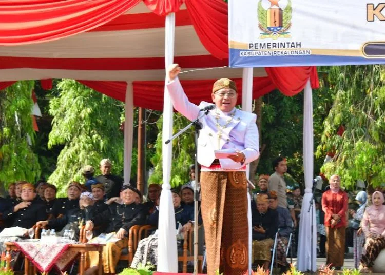 Hari Jadi ke-404 Kabupaten Pekalongan, Plt Bupati Sukirman Soroti Integritas ASN dan Infrastruktur