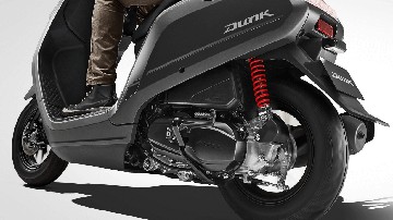 Honda Dunk 125 Resmi Meluncur di Indonesia, Konsumsi BBMnya 62 km per Liter