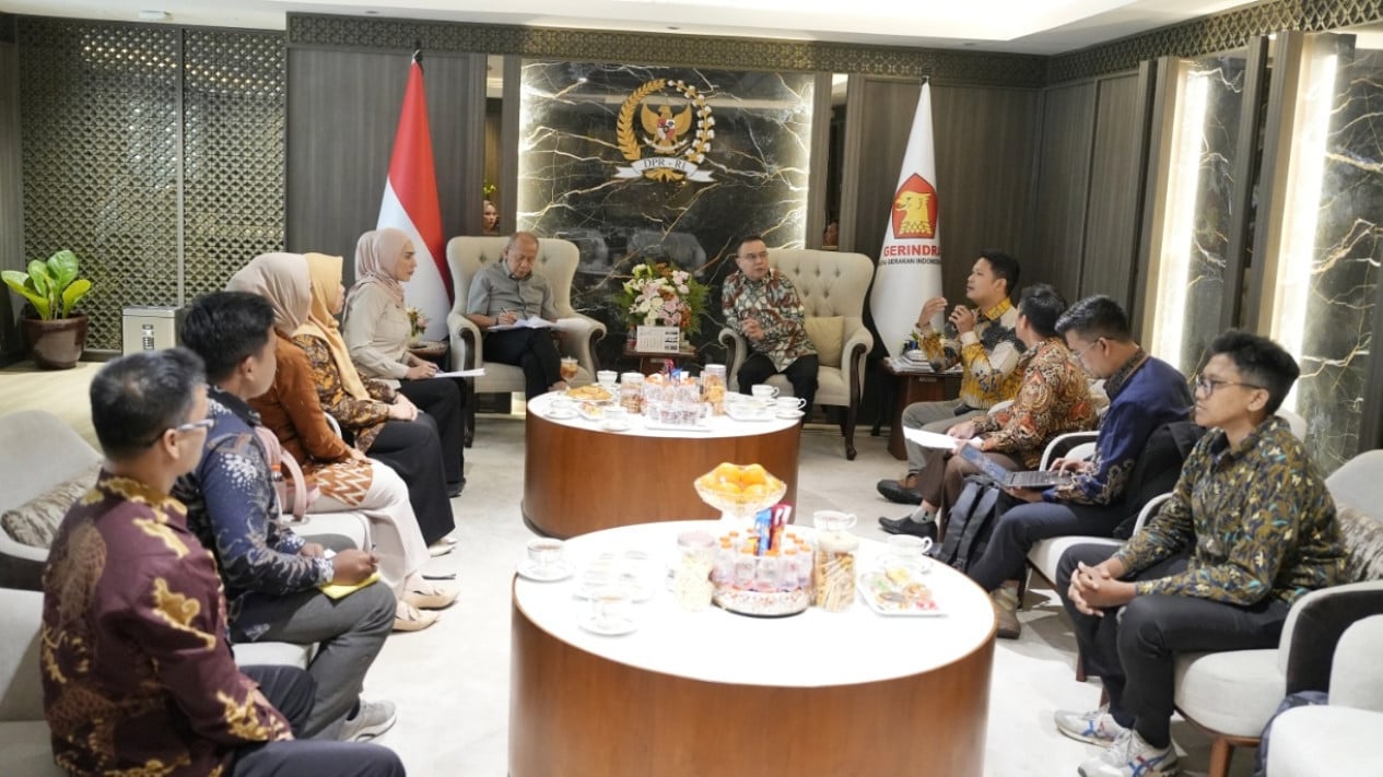 DPR Dorong Kepastian Nasib 172.323 Guru Non-ASN, Skema PPPK 2027 Dibahas