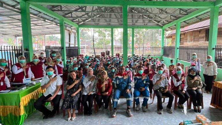 PGE Area Lumut Balai dan Dinkes Muara Enim Gelar Pemeriksaan Kesehatan Gratis untuk Warga Desa Babatan, Termasuk Skrining TBC