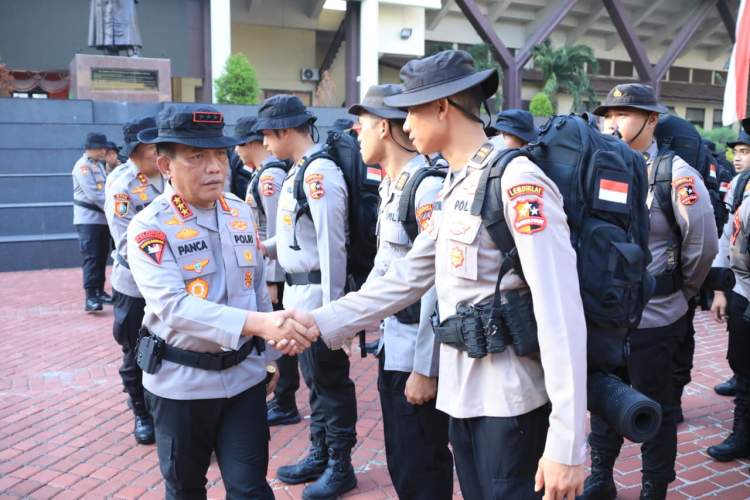 Polri Terjunkan 403 Personel ke 8 Polda untuk Cegah Karhutla, Riau dan Jambi Jadi Prioritas