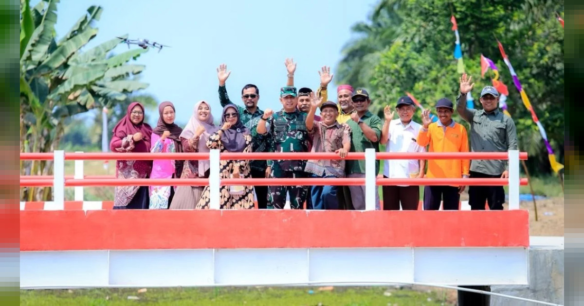 Pangdam VI/Mulawarman Tinjau Jembatan Garuda Merah Putih di PPU, 68 Titik Jembatan Rampung dan 41 Sumur Bor Dibangun
