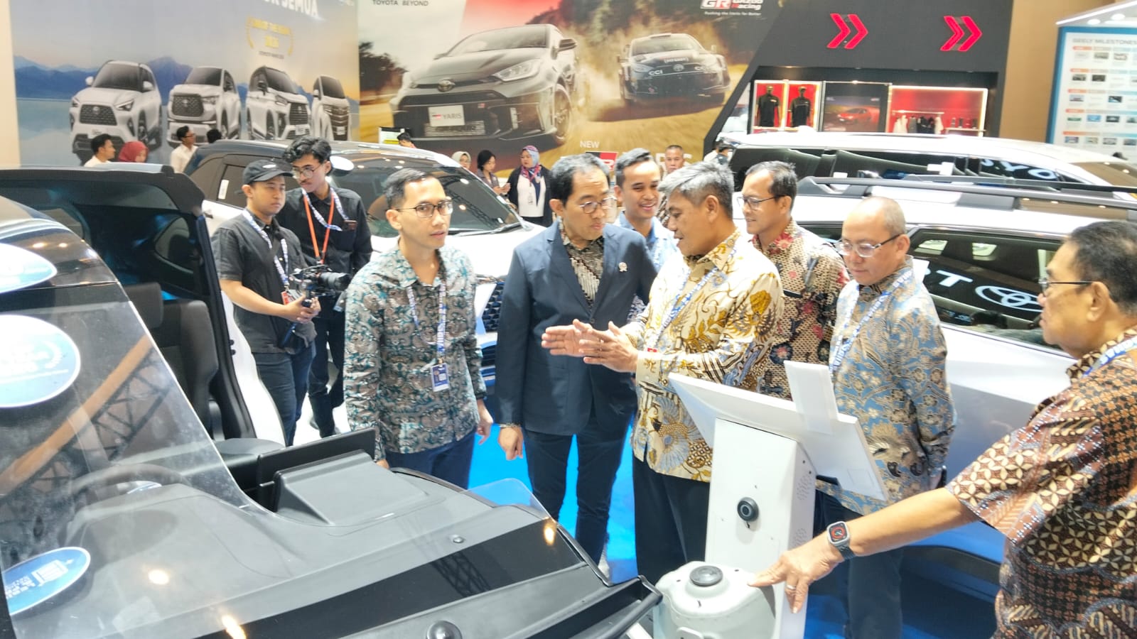 GIIAS Surabaya 2026 Resmi Dibuka, Jatim Target Jadi Motor Penjualan Nasional