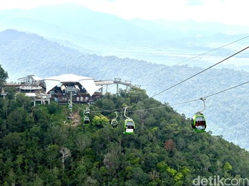 Langkawi SkyCab: Uji Nyali di Kereta Gantung 2 Km dengan Pemandangan Gunung Purba