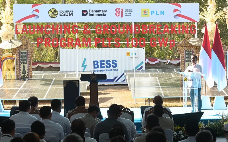 Program PLTS 100 GWp Resmi Diluncurkan, Pemerintah Targetkan Swasembada Energi dan Tarik Investasi Rp1.140 Triliun
