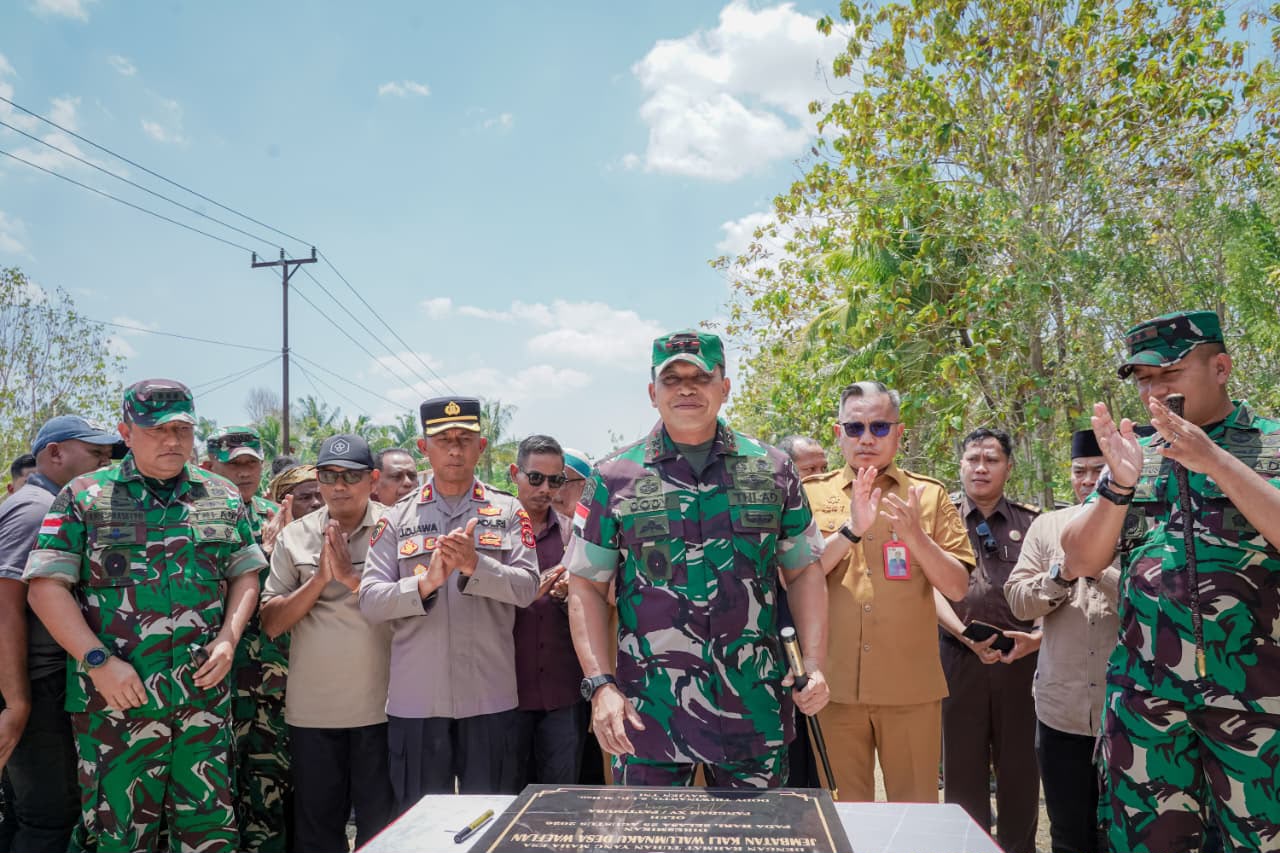 Pangdam Pattimura Resmikan 8 Jembatan di Pulau Buru, Waktu Tempuh Antardesa dari 5 Jam Jadi 1 Jam