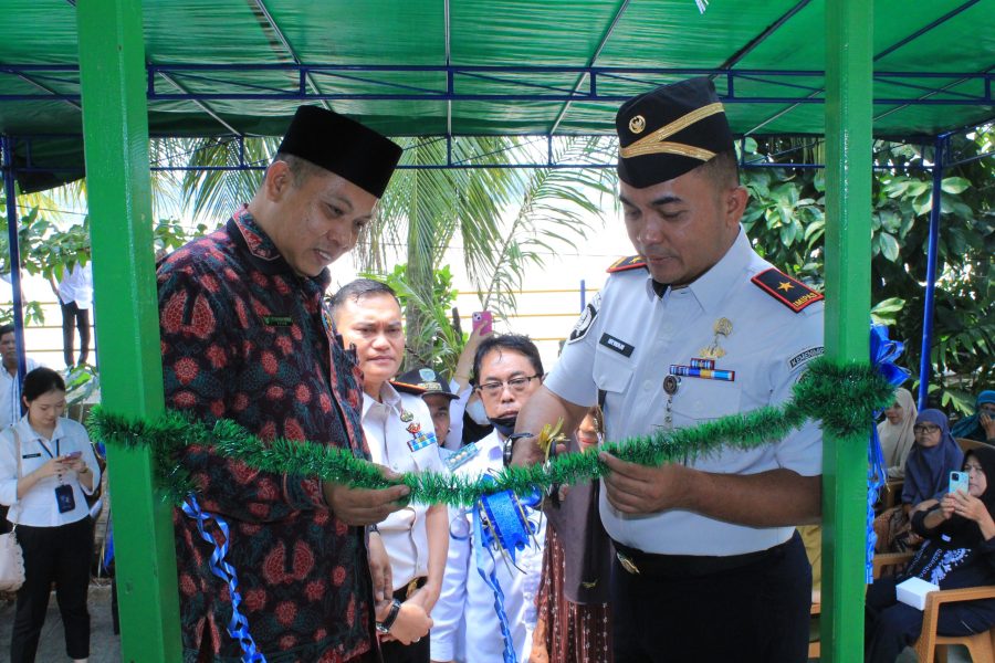 Program Bedah Rumah Ditjenpas Jambi dan BAZNAS Resmi Serahkan Hunian Layak ke-7 di Tanjung Johor, Warga Binaan Ikut Terjun ke Lokasi