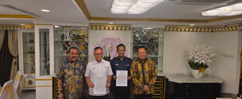 Gubernur Kaltim Rudy Mas'ud Fasilitasi BUMD PT BKS Jalin Kerja Sama dengan PT Pupuk Kaltim, Teken MoU di Jakarta