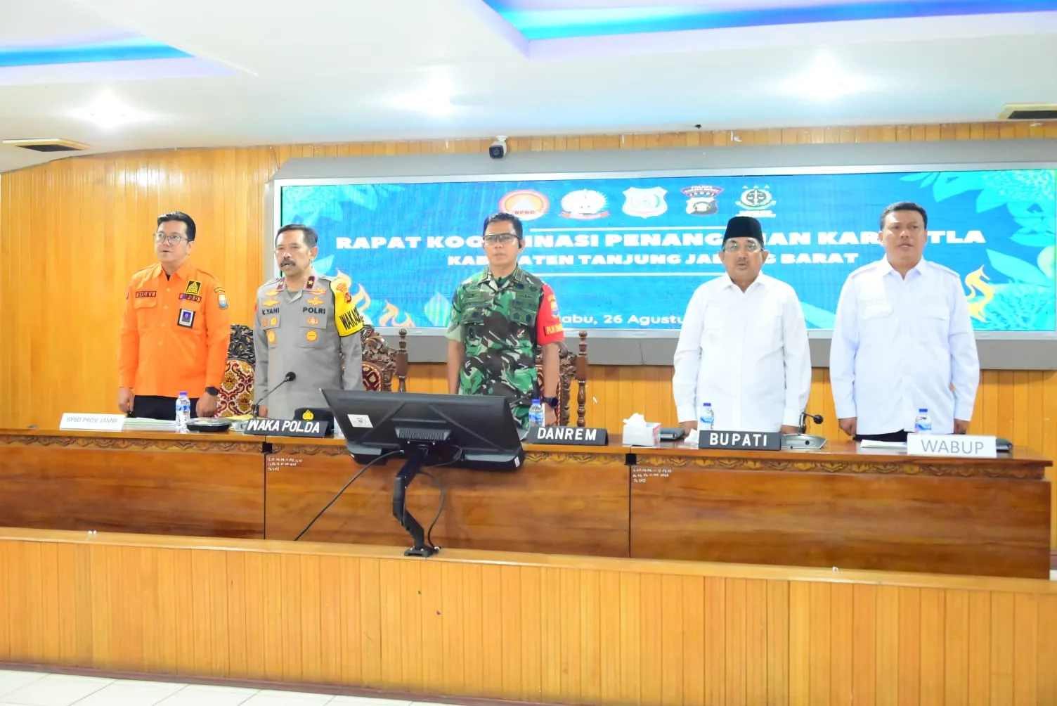 Rakor Karhutla Tanjab Barat, Wakapolda Jambi Tegaskan Penegakan Hukum dan Kesiapsiagaan Personel Jadi Kunci