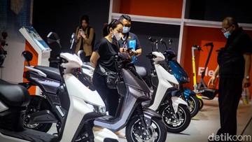 Insentif Motor Listrik Rp 3 Juta Dinilai Kurang, IESR Usul Skema Rp 8 Juta plus Trade In