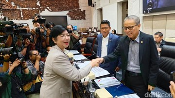 Rupiah dan Kredit Jadi PR Besar, Calon Gubernur BI Sebut Ekonomi Belum Optimal