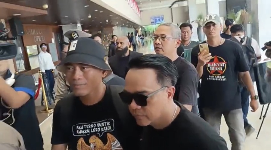 14 Perwakilan AMPB Masuk Gedung DPR, Aspirasi RUU Perampasan Aset Disampaikan Langsung