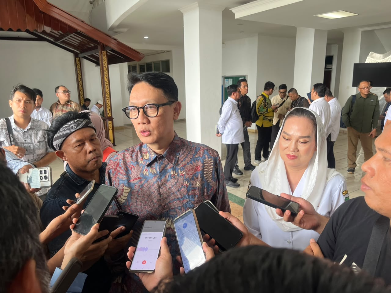Wamenlu Dorong Pelabuhan Selat Lampa Natuna Raih Kode Internasional IDESTA demi Pintu Ekspor-Impor Langsung
