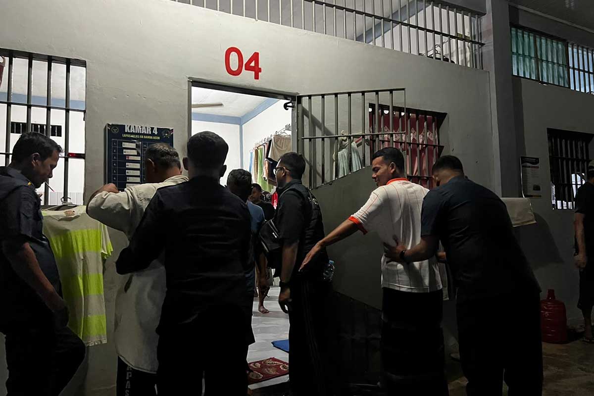 Razia Kamar Hunian Lapas Banda Aceh, Petugas Sita Puluhan Barang Terlarang dari 4 Sel