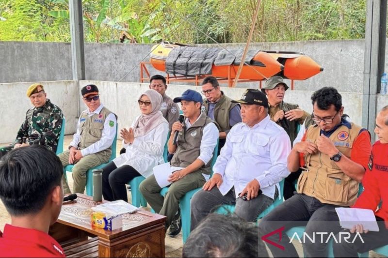 Menteri Kehutanan Tinjau Karhutla di Berau, Pastikan Habitat Orang Utan di Lanskap Keraitan Tak Terganggu