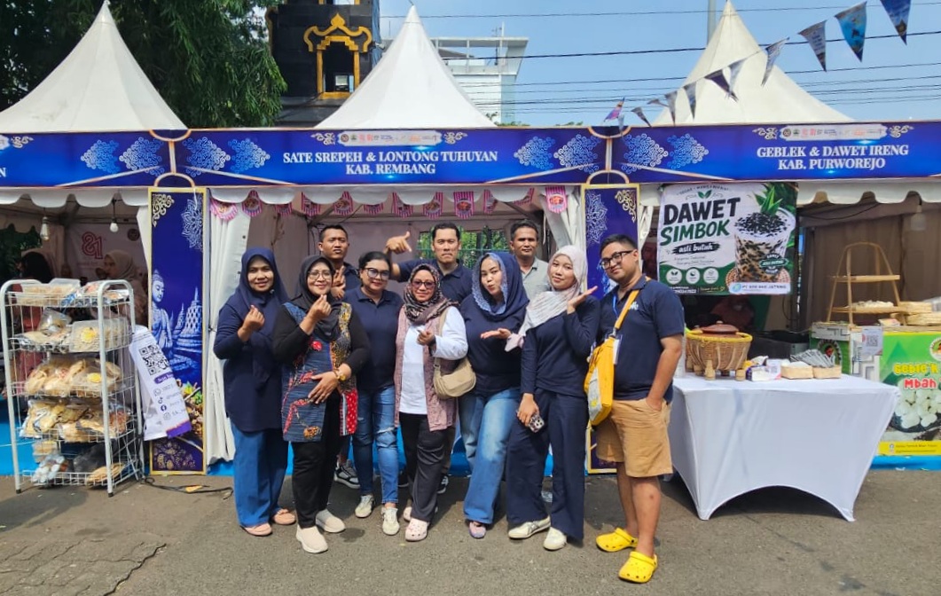 400 Porsi Lontong Tuyuhan Ludes Terjual di Festival Jateng, Pemkab Rembang Siap Tembus Pasar Mancanegara
