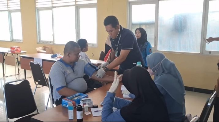 Kabut Asap Karhutla Kalsel: 9 Anak di PRSPD Iskaya Banaran Alami Batuk, Apel Pagi Ditiadakan