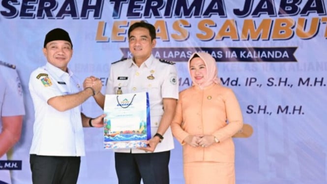 Sertijab Kalapas Kalianda: Badarudin Resmi Gantikan Benny Nurrahman, Kanwil Ditjenpas Minta Inovasi Pembinaan Tidak Diubah
