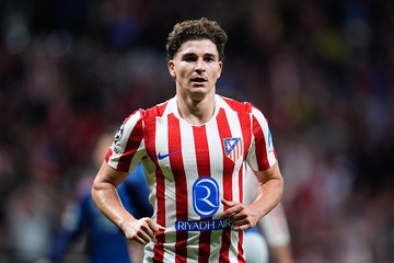 Atletico Madrid Tolak Jual Julian Alvarez ke Barcelona, Arsenal Jadi Pelabuhan Berikutnya