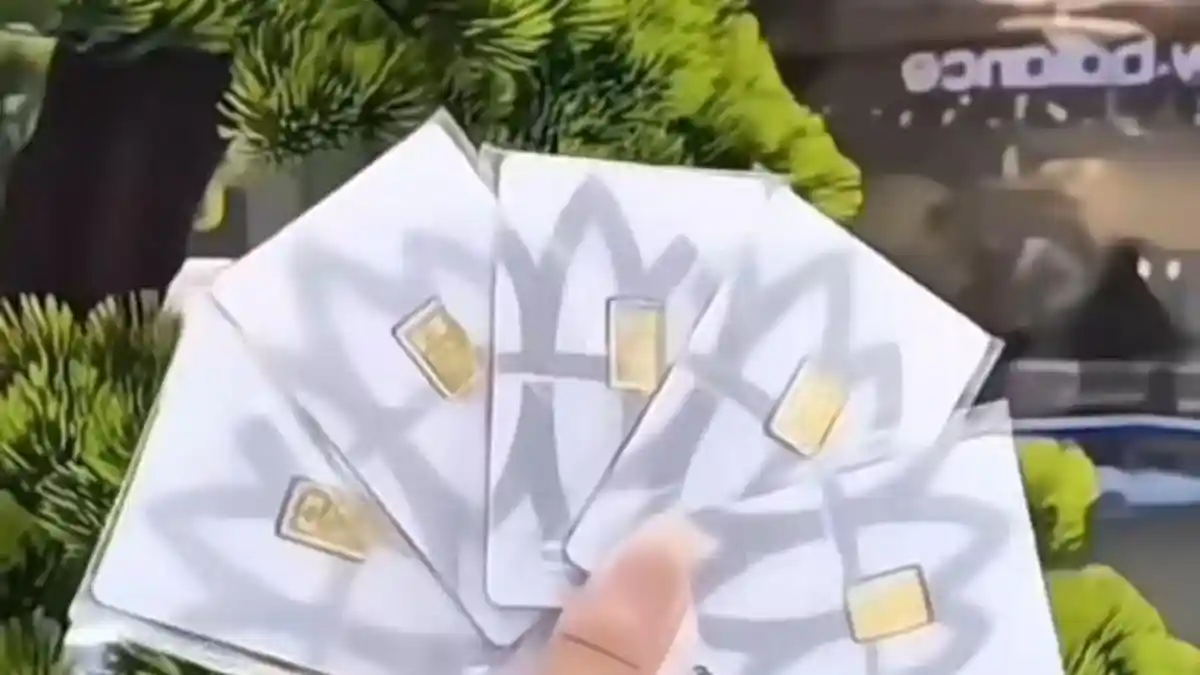 Harga Emas Antam Turun Rp27.000 ke Rp2.723.000 per Gram, Cek Daftar Lengkapnya