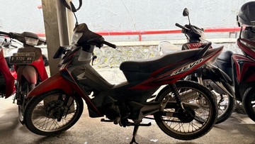 Lelang 4 Honda Revo Pelat Merah Mulai Rp 836 Ribu, Kondisi Bodi Terkelupas dan Rantai Karatan