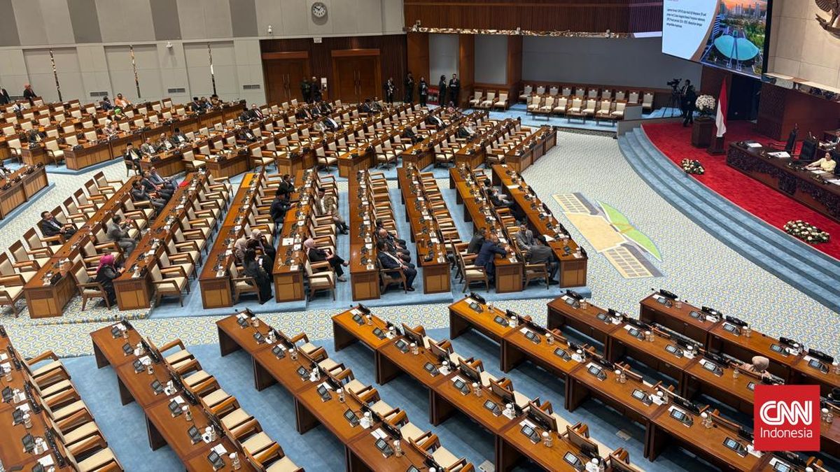 DPR Gelar Paripurna Bahas RUU Perampasan Aset dan RAPBN 2027 di Tengah Aksi Demo