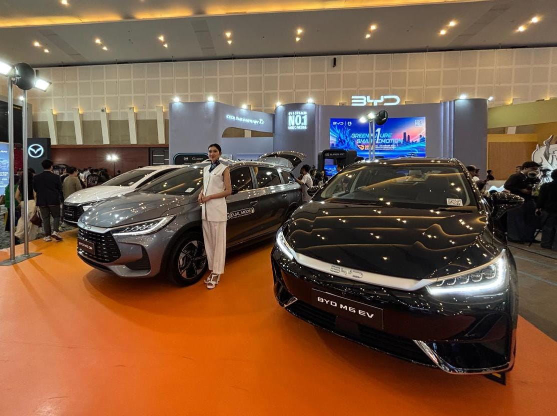 BYD M6 DM Jadi Andalan di GIIAS Surabaya 2026, Target Jaring 36 Persen Pasar EV Jatim
