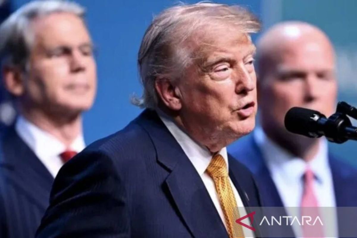 Trump Sebut Kanada Negara Terburuk Diajak Negosiasi, Defisit Dagang AS Capai Rp 1.063 Triliun
