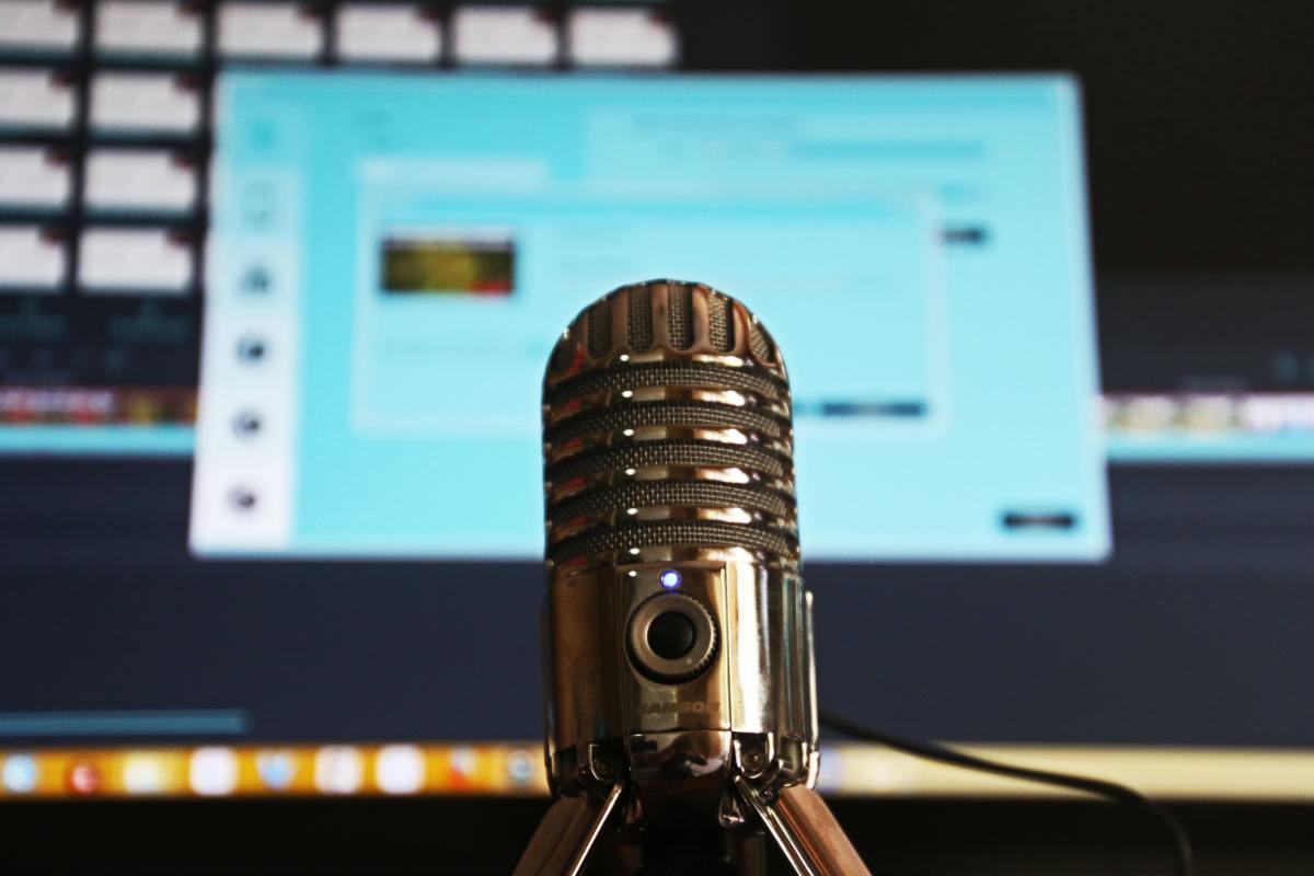 Radar dari Particle: Mesin Pencari Podcast yang Membuat Audio 