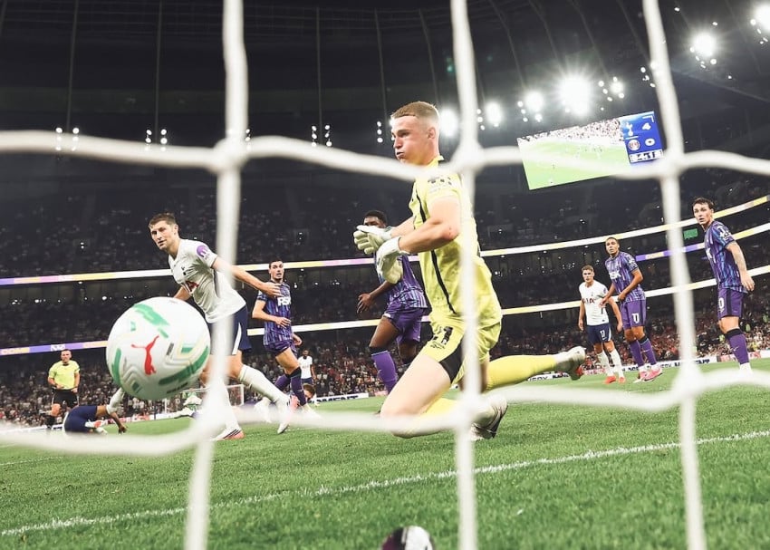 Tottenham Hajar Charlton 5-1, Newcastle Menang 3-2 dan Lolos ke Babak Ketiga Piala Liga