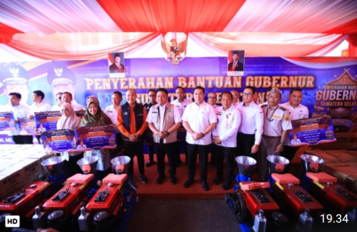 Gubernur Sumsel Herman Deru Salurkan Bantuan Perikanan ke Nelayan dan Pembudidaya Ikan, Targetkan Angka Kemiskinan Turun Lebih Dalam