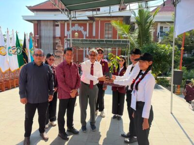 PKKMB IAHN Mpu Kuturan 2026 Dibuka, Wabup Buleleng Tekankan Pentingnya Pendidikan Tinggi bagi Generasi Muda