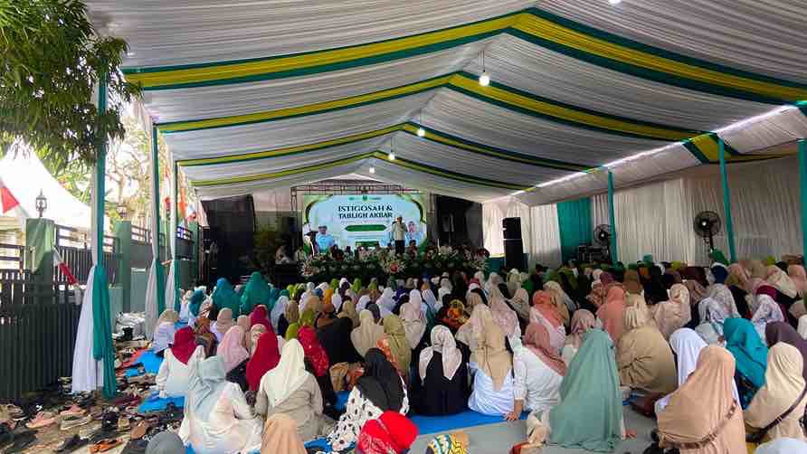Haul Syekh Maulana Akbar di Kuningan Hadirkan Ustadz Solmed, Rangkaian Istighosah dan Tabligh Akbar Meriahkan HUT ke-528