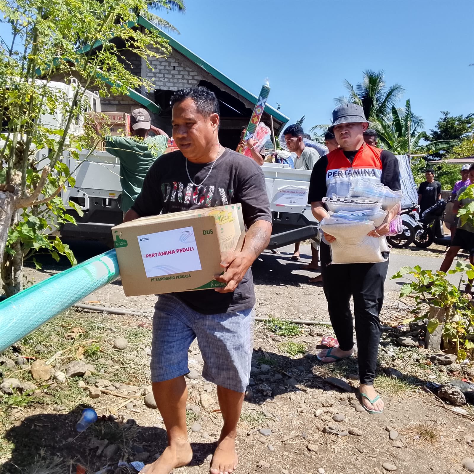 Pertamina NRE Kirim Genset hingga Susu Bayi untuk Warga Terdampak Bencana di Manggarai NTT