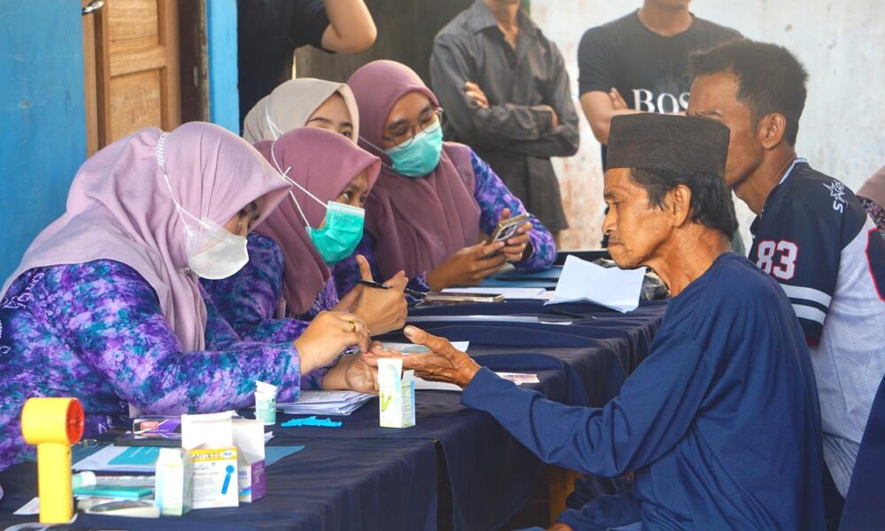 Cek Kesehatan Gratis dan Tracking TB di Desa Nungka Balangan, Target 3.100 Warga hingga Akhir Tahun