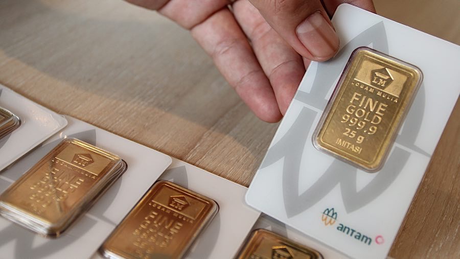 Harga Emas Antam Terkoreksi ke Rp 2,718 Juta per Gram, Buyback Ambles Lebih Dalam
