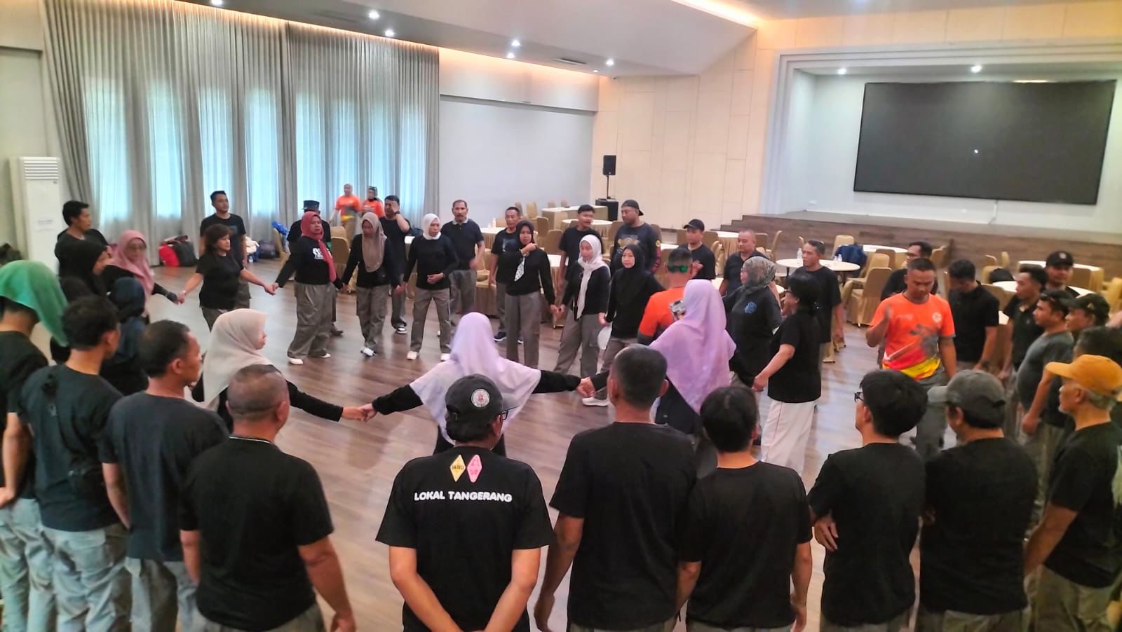 Jambore Ormas Kabupaten Tangerang 2026: 74 Organisasi Ikuti Latihan Baris-Berbaris hingga Api Unggun di Megamendung