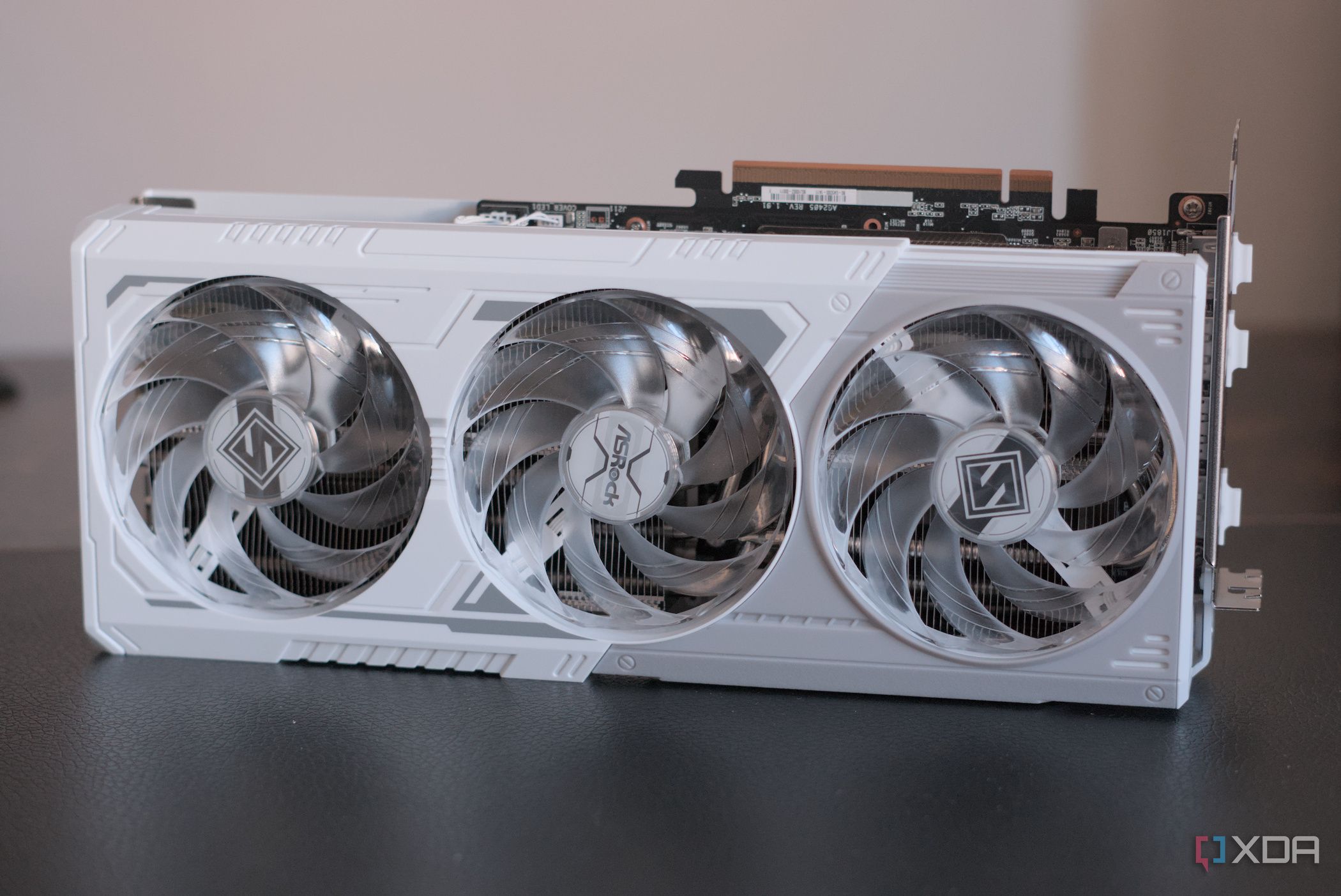 Harga GPU Mid-Range Nvidia Makin Tak Masuk Akal, AMD RX 9070 XT Jadi Biang Keroknya