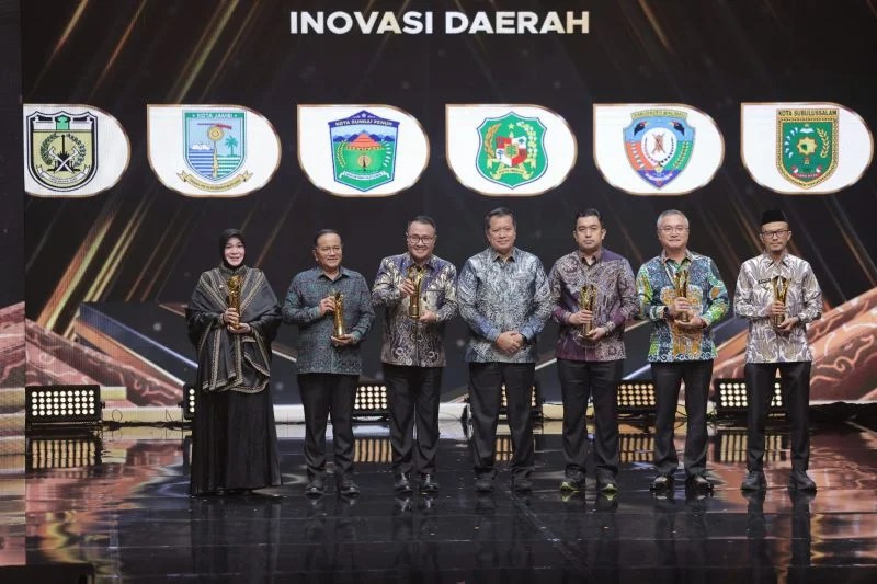 Banda Aceh Raih Pemimpin Daerah Award 2026, Wali Kota Illiza Sebut Penghargaan Jadi Motivasi Perbaiki Pelayanan Publik