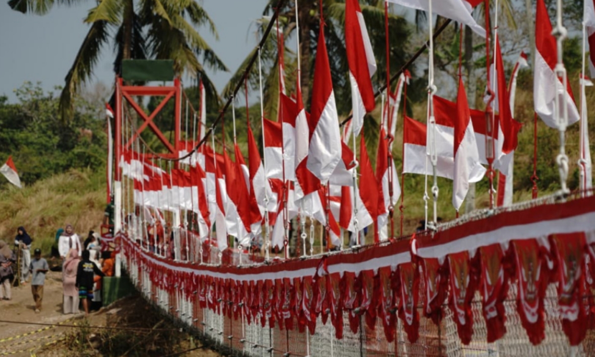 Pangdam III/Siliwangi Resmikan Jembatan Garuda di Pameungpeuk Garut, Bupati Sebut Bantu Akses Kesehatan dan Ekonomi
