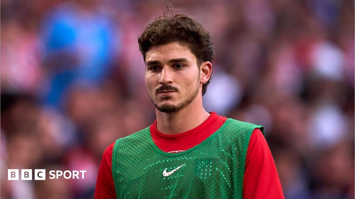 Simeone Siap Sambut Julian Alvarez Kembali Latihan di Tengah Hengkang ke Barcelona