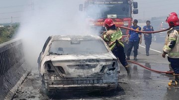 Mobil Terbakar di Tol MBZ Akibat Korsleting, Ini 7 Pemicu yang Jarang Disadari Pemilik