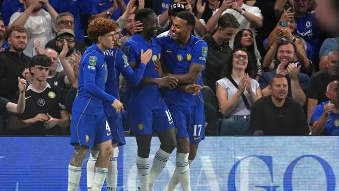 Chelsea Taklukkan Luton 2-0 di Carabao Cup, Gol Debut Welbeck dan Bunuh Diri Odoffin