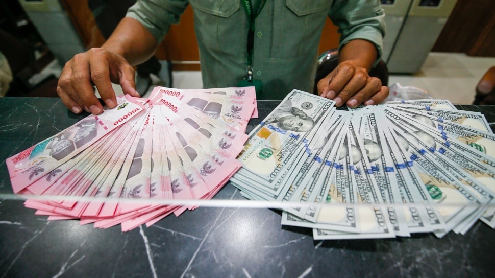 Nilai Tukar Rupiah Tembus Rp17.689 per Dolar AS Usai Aksi Mahasiswa Melandai