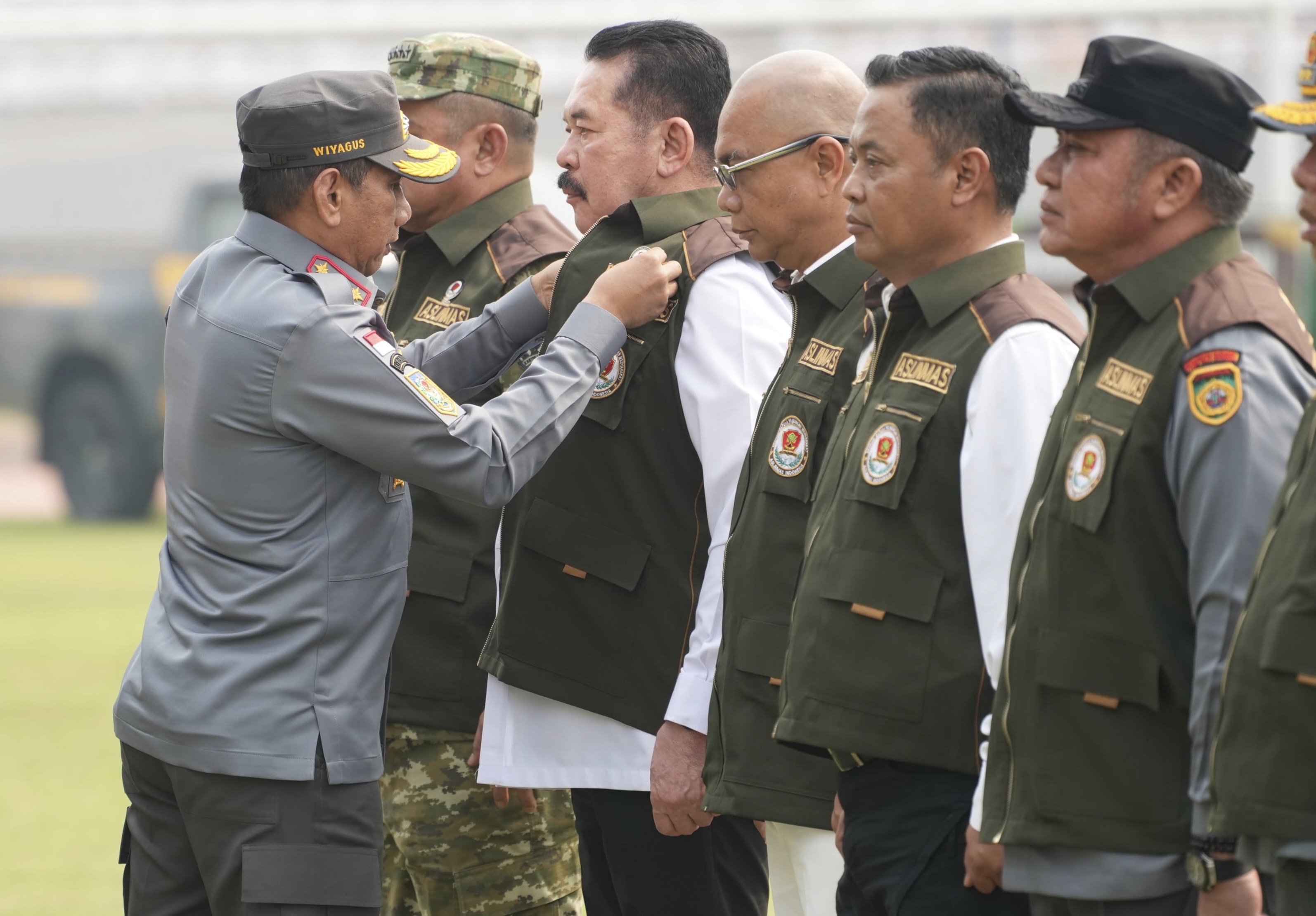 3.000 Anggota Satlinmas se-Indonesia Gelar Apel Akbar di Palembang, Wamendagri Kukuhkan DPP-DPD ASLINMAS