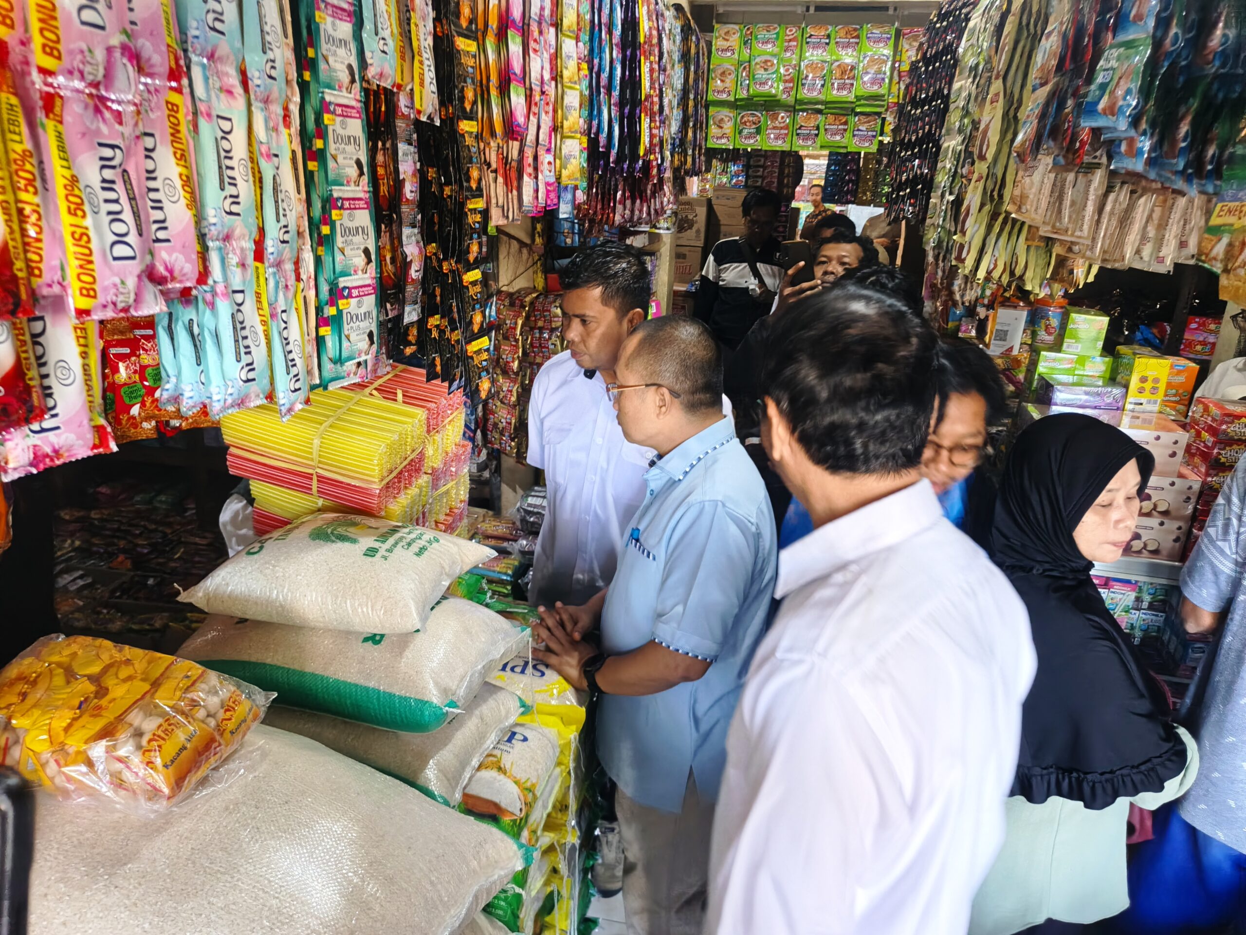 Harga MinyaKita Tembus Rp 23 Ribu di Pasar Dasan Agung Mataram, Bulog NTB: Jatah Terbatas dan Pasokan Prioritas