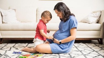 Program Hamil Anak Kedua Terasa Lebih Sulit? Ini 6 Penyebab dan 7 Cara agar Cepat Berhasil