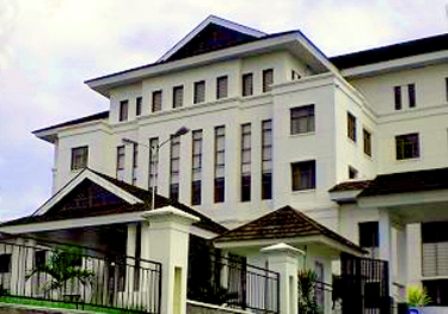 Antrean Solar di Ambon Mengular, DPRD Minta Kuota SPBU Ditambah
